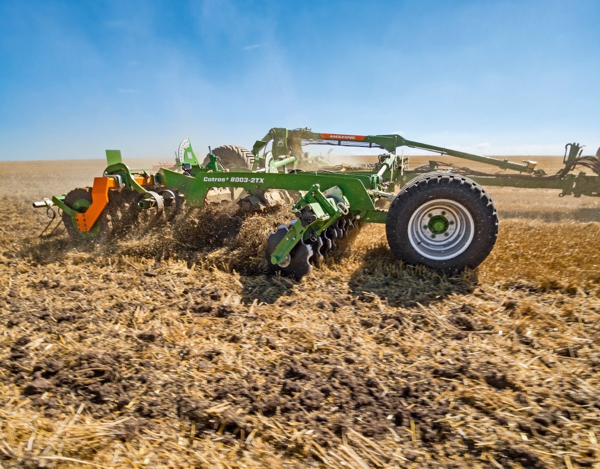 2. Amazone Catros⁺-2TX