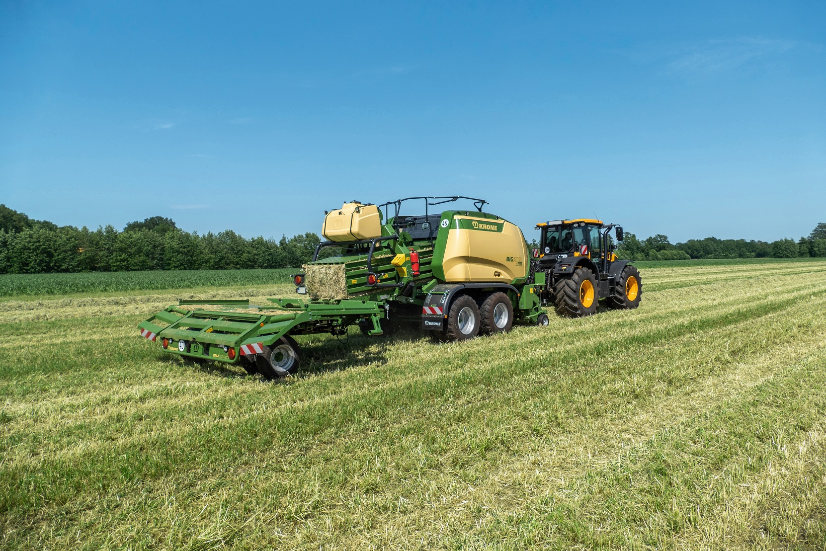 2. Krone BiG Pack 1270 VC